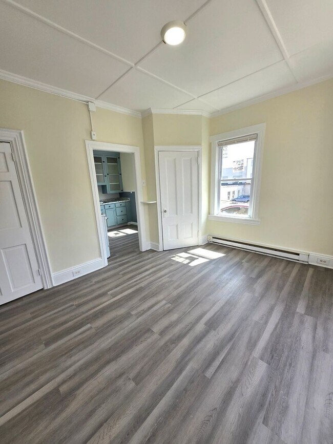 Building Photo - 47 Montgomery St