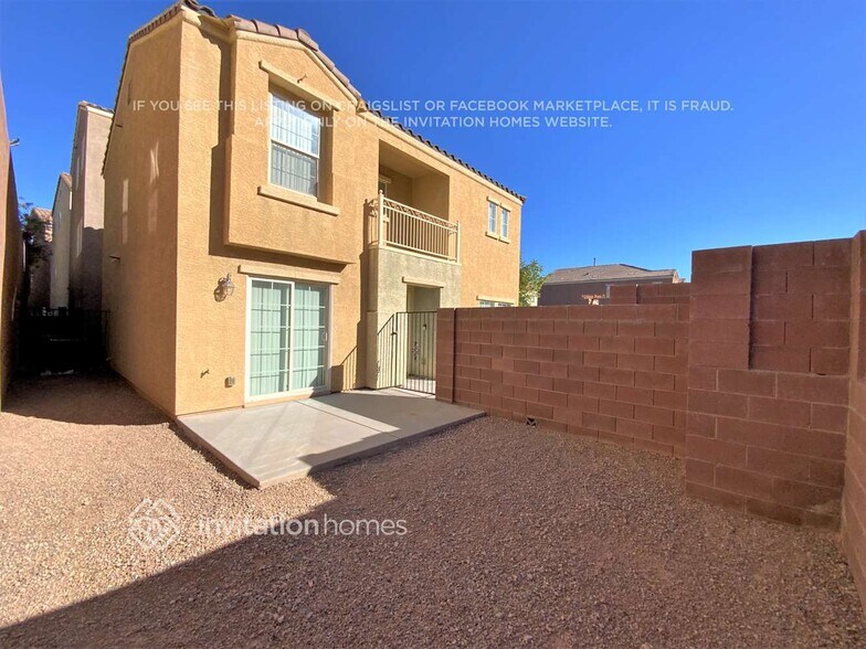 Building Photo - 10642 Gibbous Moon Dr