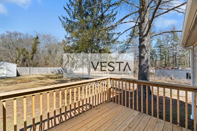 Building Photo - 442 Wickins Dr