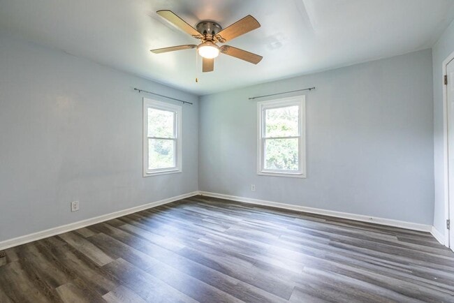 Building Photo - 3146 Bluebird Ln