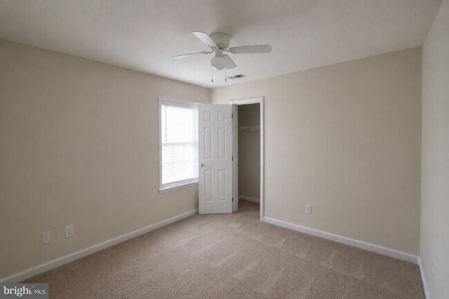 Building Photo - 38 Hot Springs Way