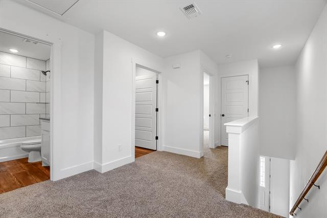 Building Photo - 301 Anderson St