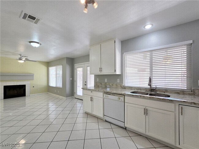 Building Photo - 4613 Fireside Ln