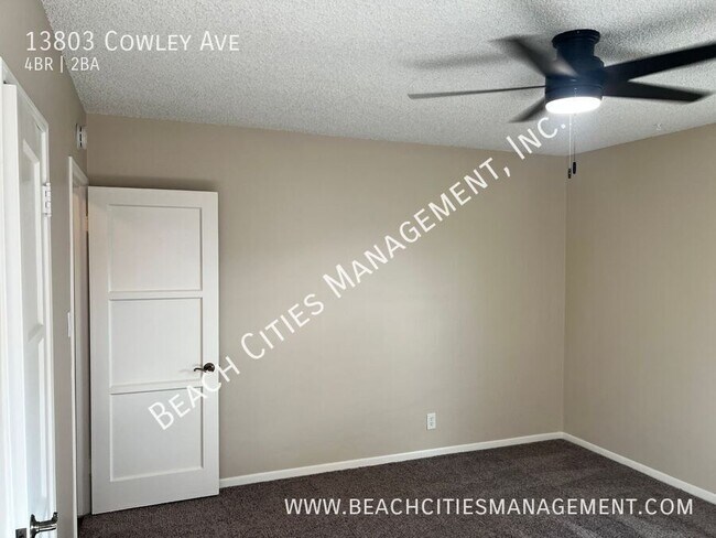Building Photo - 13803 Cowley Ave