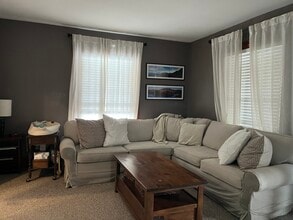 Building Photo - 11 Addison St