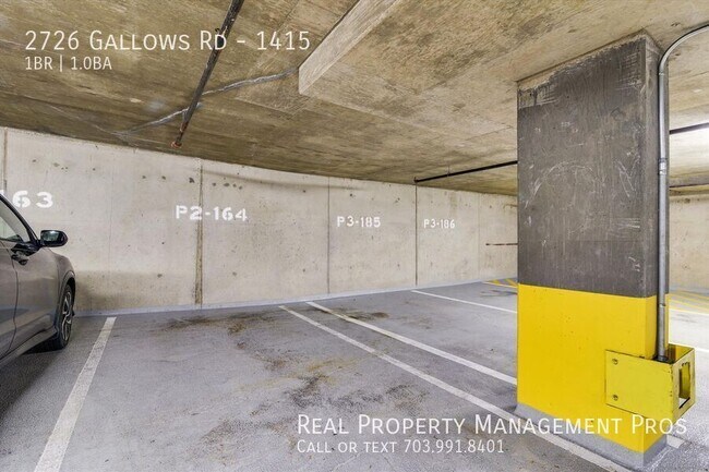 Building Photo - 2726 Gallows Rd