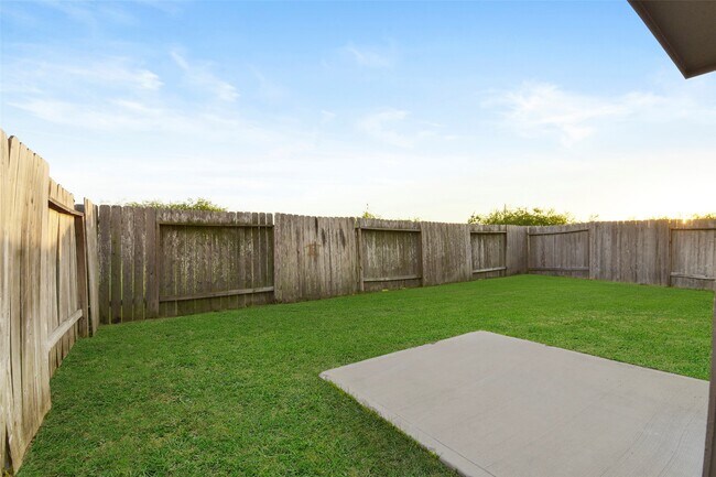 Building Photo - 17135 Hailey Harbor Dr