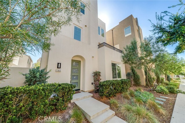 Primary Photo - 582 Cultivate