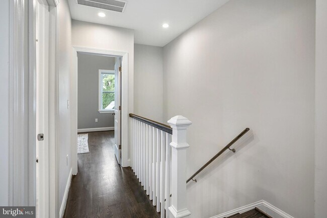 Building Photo - 4023 New Hampshire Ave NW