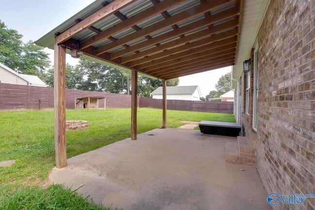 Building Photo - 23983 May Ln