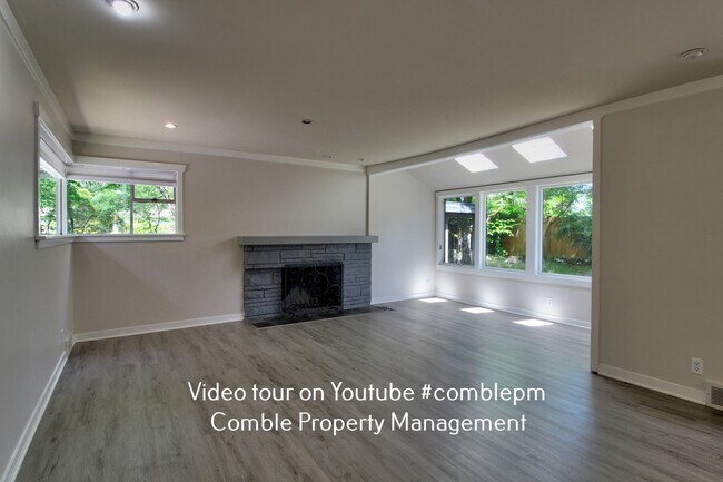Building Photo - 1150 Evergreen Point Rd