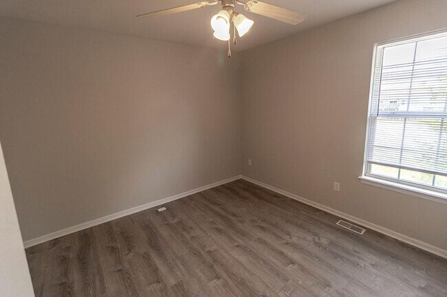 Building Photo - 1643 Citadel Dr