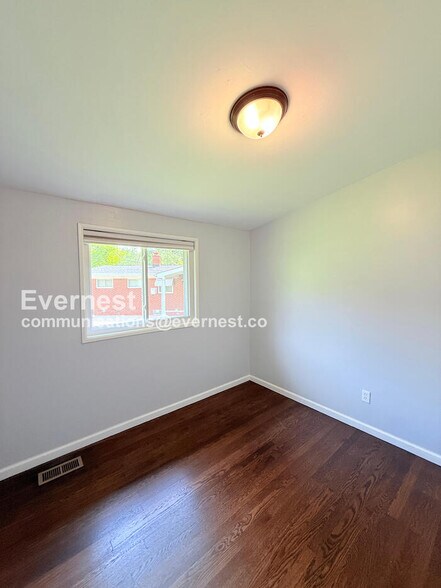 Building Photo - 23215 Berkley St