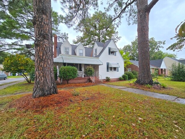 Building Photo - CUTE & COZY 2BED/1BATH DUPLEX FOR RENT - U...