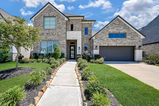 Building Photo - 9006 Meadow Bridge Dr