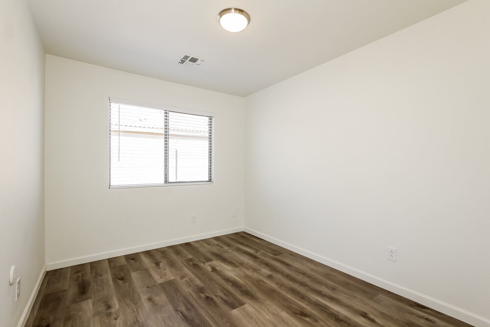 Building Photo - 13362 W Mauna Loa Ln
