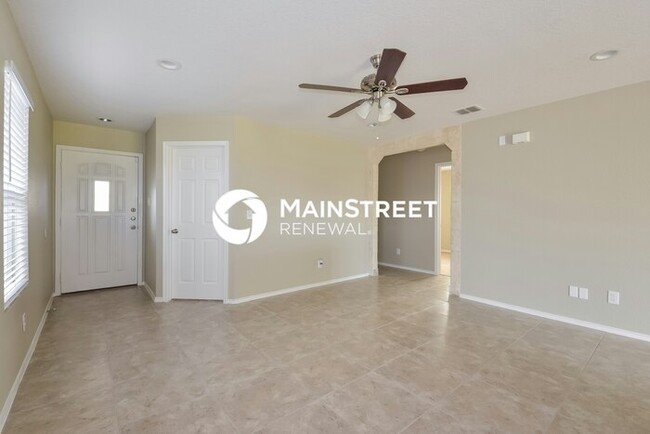 Building Photo - 9318 Maple Silver