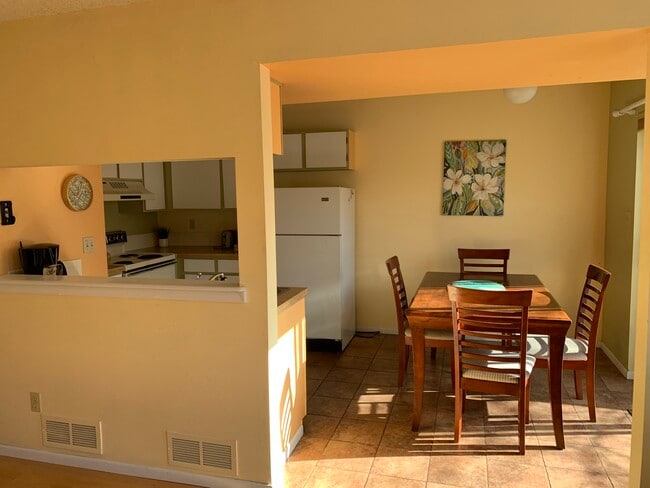 Building Photo - 3727 Talisman Pl