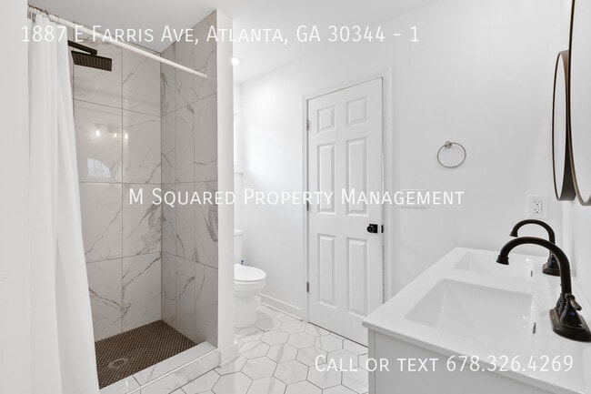 Building Photo - 1887 E Farris Ave