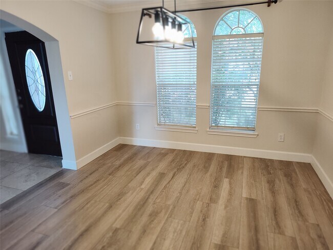 Building Photo - 4127 N Nolan Pl