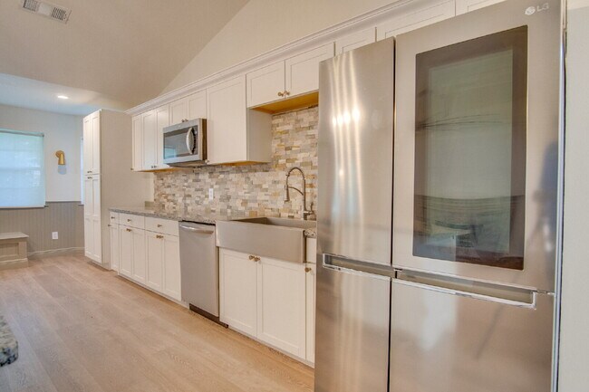 Building Photo - West Pensacola 3BR, 2BA Brick Home Near NAS Pensacola with Screened Porch, Spacious Kitchen & Ope...