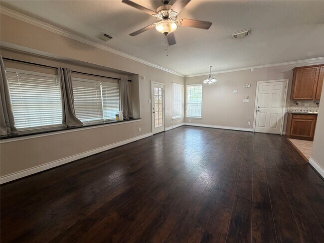 Building Photo - 14434 Summer Garden Dr