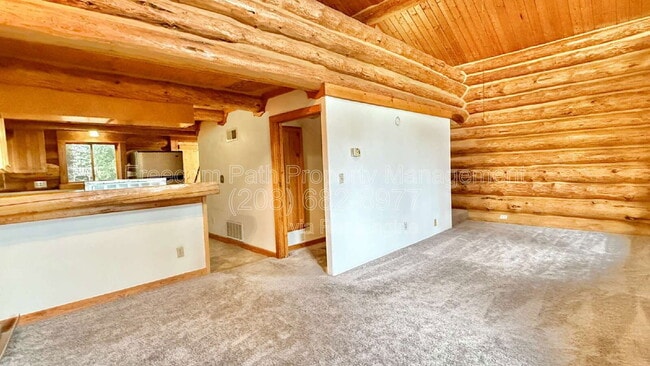 Building Photo - 520 Day Break Rd