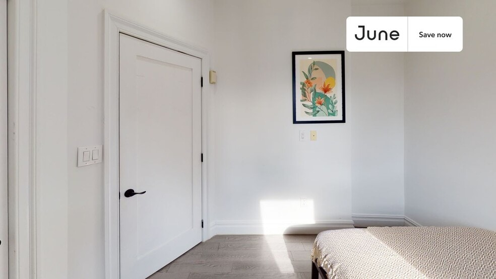 Building Photo - 824 9th Ave