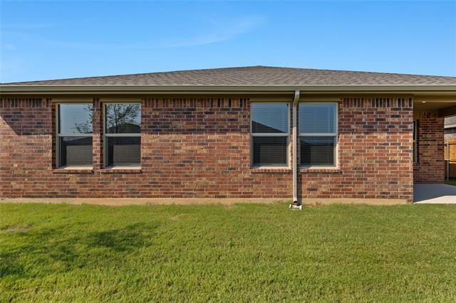 Building Photo - 552 Crestridge Dr N
