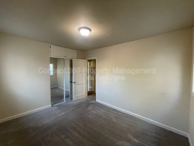 Building Photo - 13719 Yukon Ave