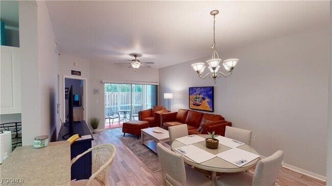 Building Photo - 15433 Bellamar Cir