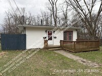 Building Photo - 912 Sheridan Dr