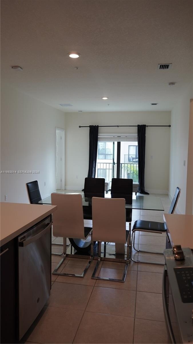 Building Photo - 8301 NW 41st St