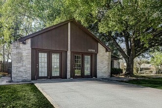 Building Photo - 12702 Fern Forest Dr