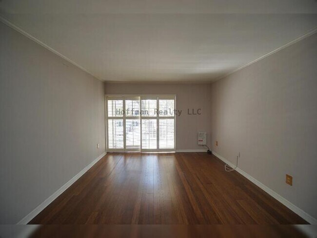 Building Photo - Luxury South Tampa Condo on Bayshore Blvd