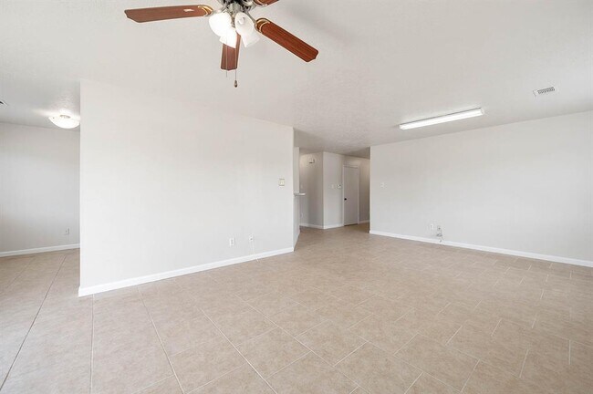 Building Photo - 16103 Purpleridge Ct