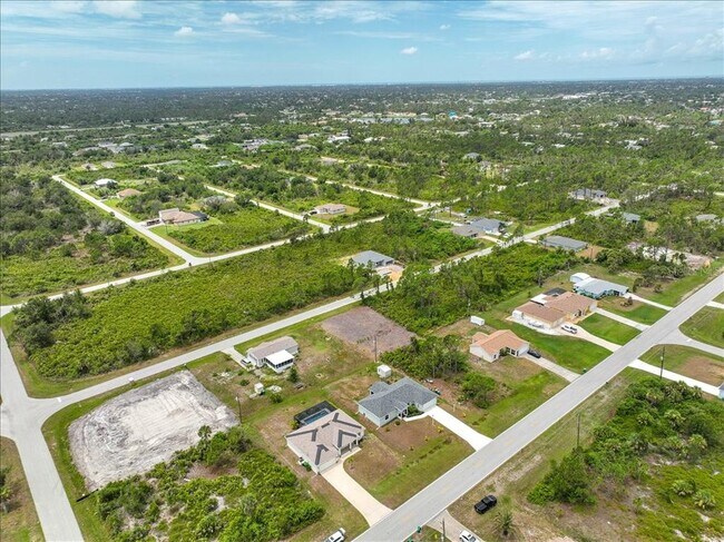 Building Photo - 11707 Willmington Blvd