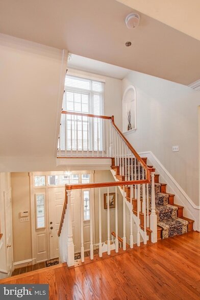 Building Photo - 9700 Whitley Park Pl