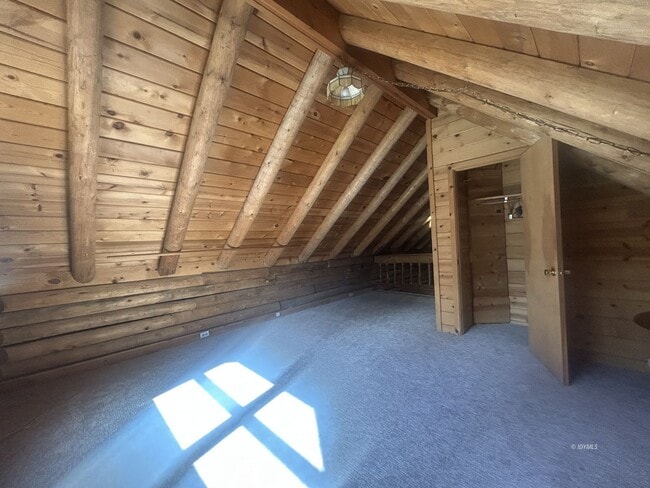 Building Photo - Quaint Log Mountain Cabin for Rent