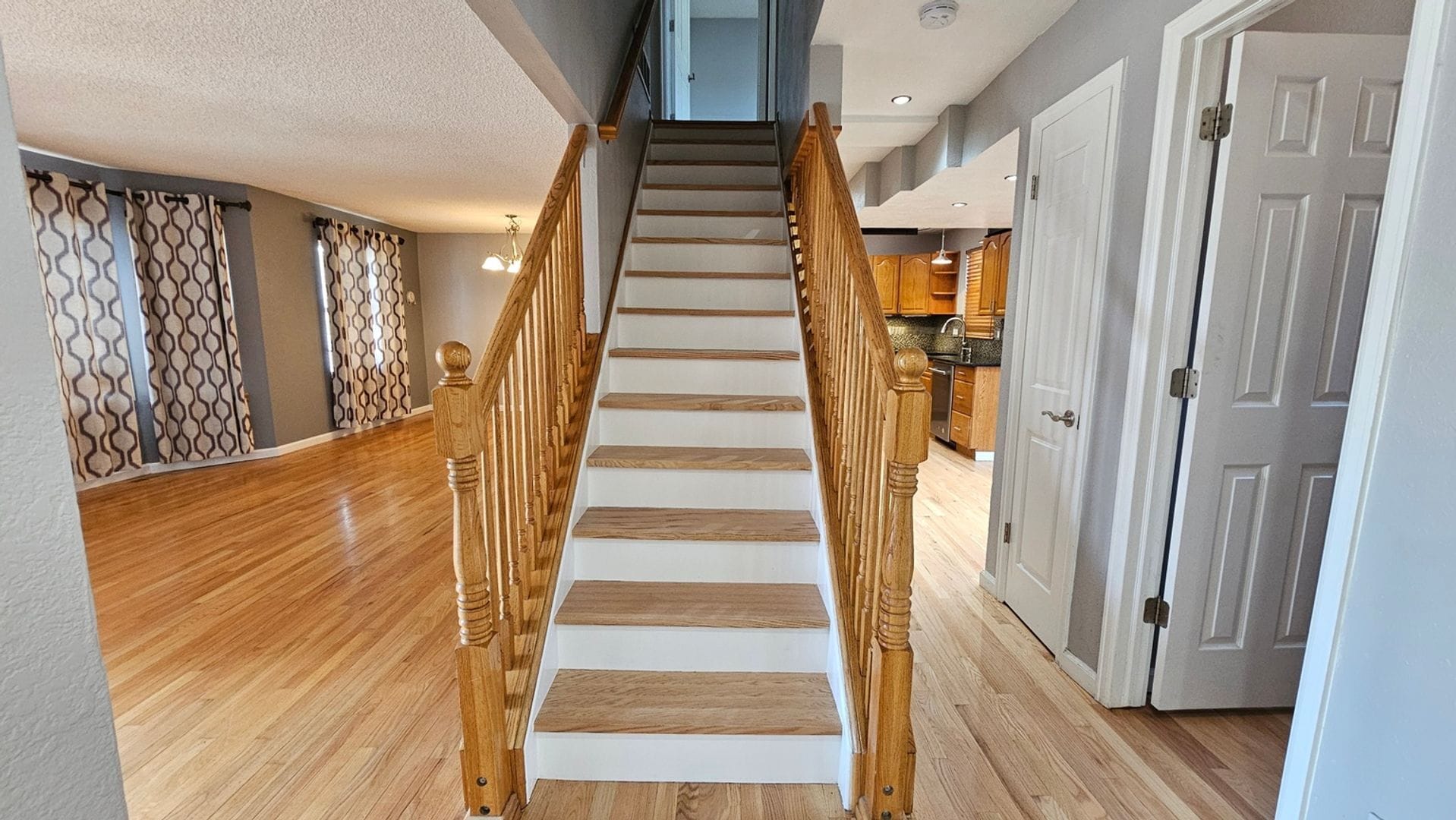 Building Photo - 17703 E Bellewood Dr