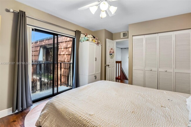 Building Photo - 804 SW 119th Way