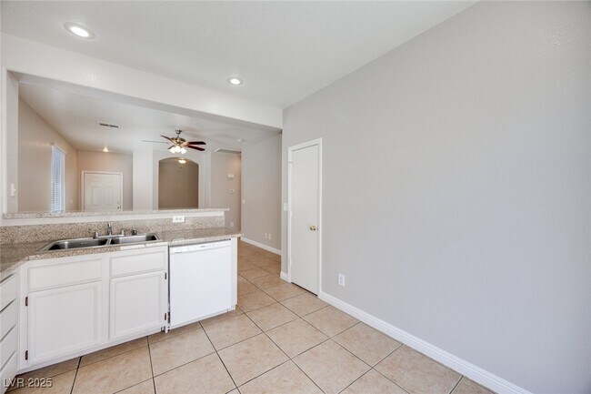 Building Photo - 11020 Napa Ridge Dr