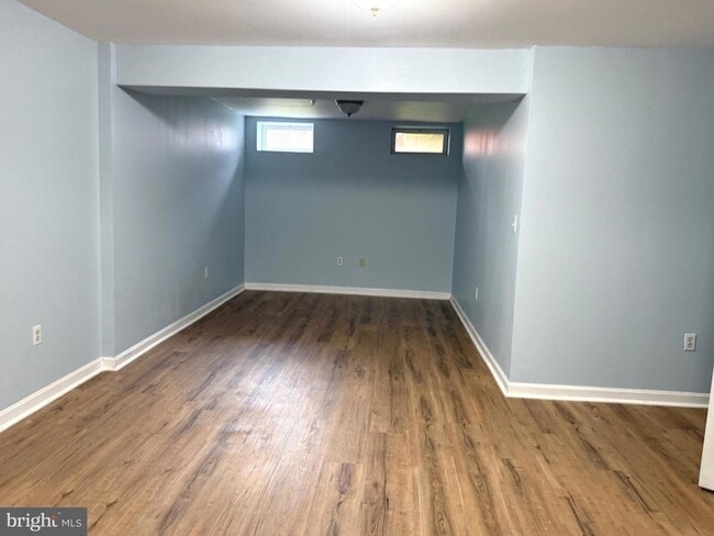 Building Photo - 5327 Abbeywood Ct