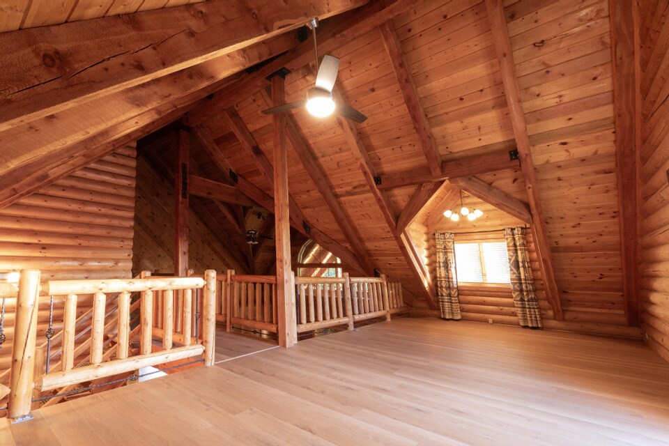 Building Photo - 1311 Canyon Creek Dr