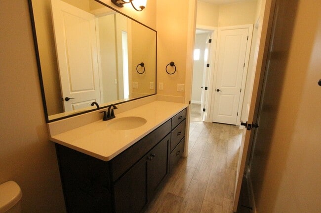 Building Photo - Move in Ready - Sand Hollow and Dunes Retreat