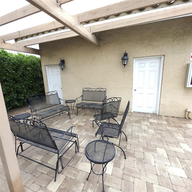 Building Photo - 9959 W Atlantic Blvd