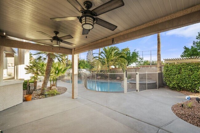 Building Photo - 9513 Cloudcroft Ave