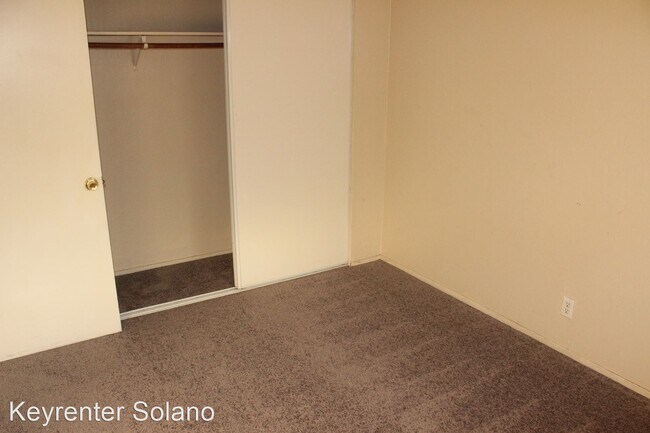 Building Photo - 405 Webster St