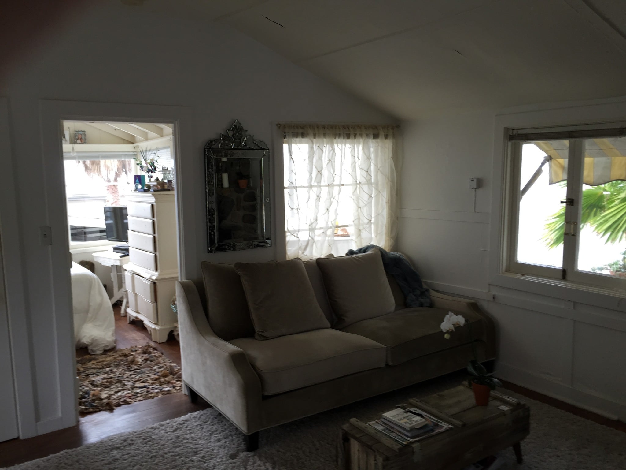 Building Photo - 2612 Victoria Dr