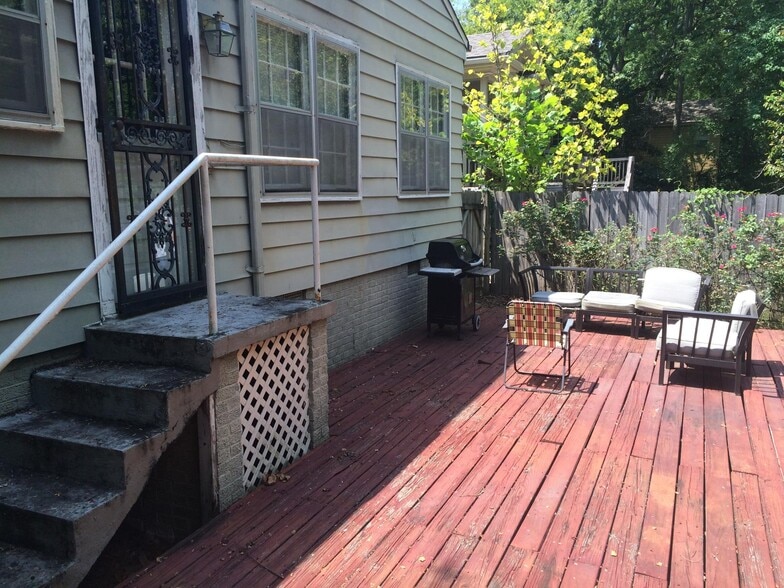 Back Deck - 2069 Gorgas St
